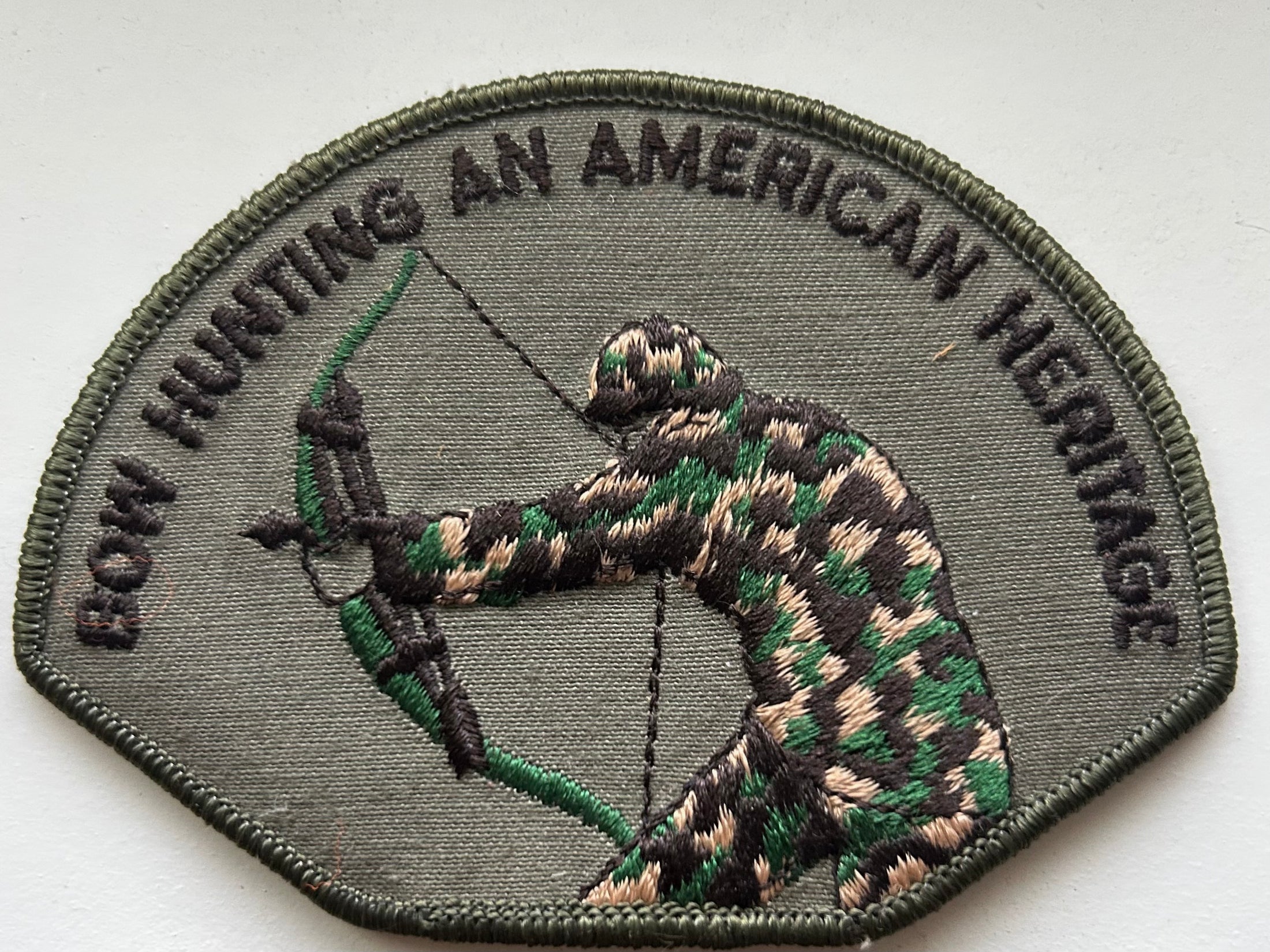 Vintage Bow Hunting American Heritage Patch